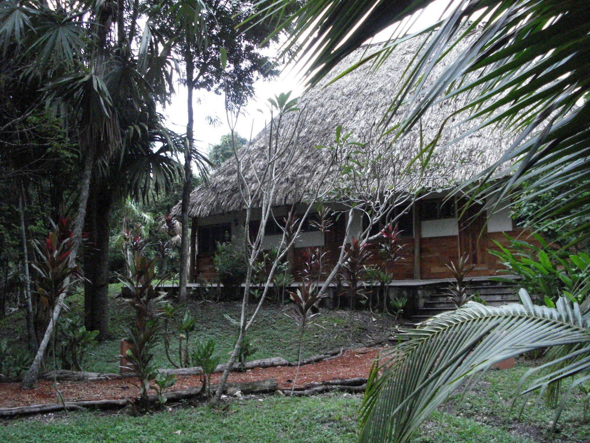 Hotel Tikal Inn Exterior foto